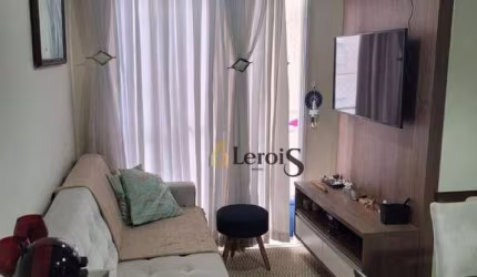 Apartamento com 2 dormitórios à venda, 50 m² por R$ 270.000,00 - Edifício Recanto dos Pássaros - Itu/SP
