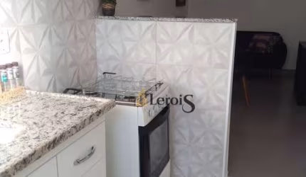 Apartamento com 2 dormitórios à venda, 48 m² por R$ 200.000,00 - Condomínio Ilha de Murano - Itu/SP