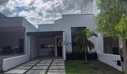 Casa com 3 dormitórios para alugar, 110 m² por R$ 5.500,00/mês - Condomínio Village Moutonnée - Salto/SP