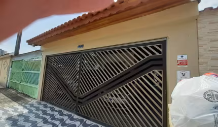 Casa/ Sobrado à venda  com 4 quarto(s)