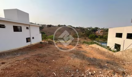Terreno 1000m² - Condmoninio Champagne codigo: 97113
