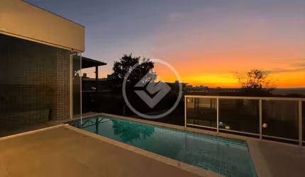 Casa Alto padrão - Condomínio Mirante do Fidalgo  - Área constr. 288m² codigo: 26684