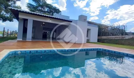 Casa Alto Padrão - Condomínio Sonho Verde codigo: 103330