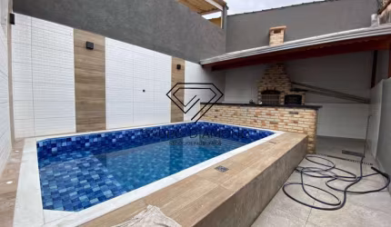 Casa com 2 quartos à venda na Vila Caiçara, Praia Grande  por R$ 720.000