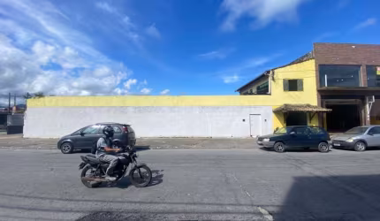 Terreno com 650m2 em localização privilegiada