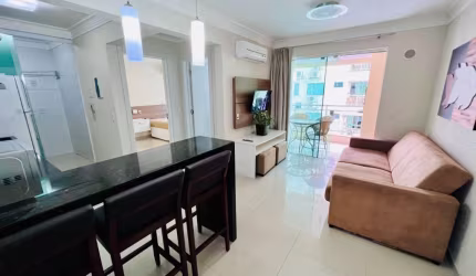 Lindo apartamento mobiliado a 300 metros da praia de bombas em bombinhas