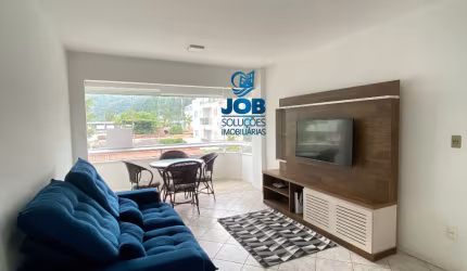Lindo apartamento na praia do mariscal com 2 dormitórios