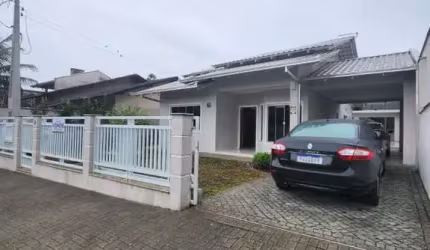 Casa para Venda em Joinville, Pirabeiraba (Pirabeiraba), 5 dormitórios, 2 suítes, 3 banheiros, 3 vagas