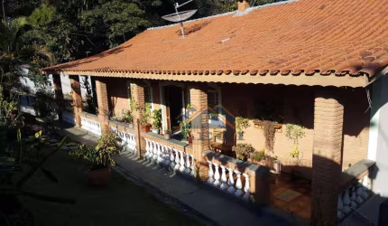 Chácara com 4 dormitórios à venda, 6400 m² por R$ 2.000.000,00 - Marambaia - Vinhedo/SP