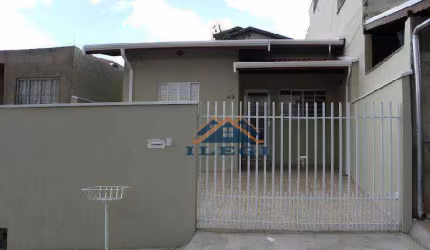 Casa a venda na cidade de Vinhedo- SP !