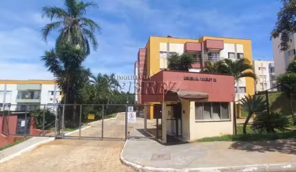 Apartamento com 3 quartos para alugar na José Manoel Ruiz, --, Conjunto Residencial Itamaraty, Londrina por R$ 850