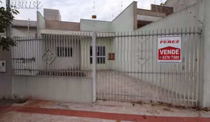 Casa com 3 quartos à venda na Fulgêncio Ferreira Neves, --, Coliseu, Londrina por R$ 320.000