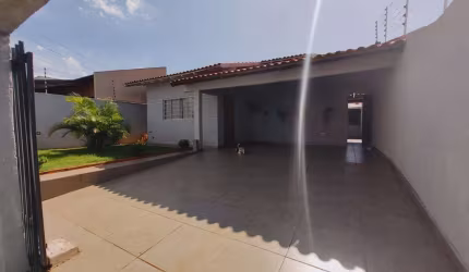 Casa com 3 quartos à venda na Divina Gorne, --, Jardim Moema, Londrina por R$ 430.000