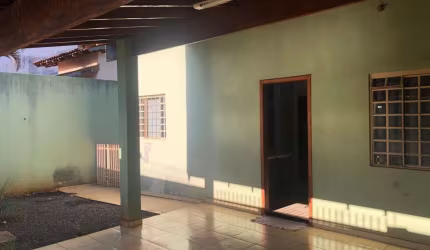 Casa com 3 quartos à venda na Rua Luiz Viotti, --, Jardim Belo Horizonte, Londrina por R$ 490.000
