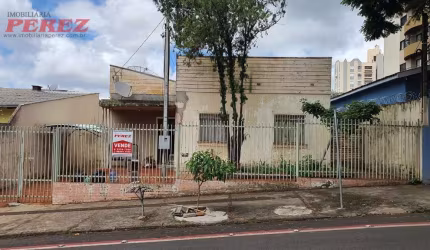 Casa com 3 quartos à venda na Rua Alagoas, --, Centro, Londrina por R$ 450.000