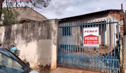 Casa com 2 quartos à venda na Sampaio Vidal, --, Jardim Kase, Londrina por R$ 170.000