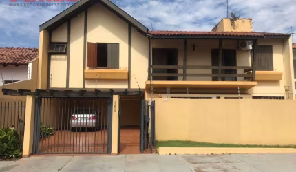 Casa com 4 quartos à venda na Carlos Gomes, --, Petrópolis, Londrina por R$ 1.500.000