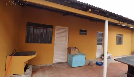 Casa com 1 quarto para alugar na Guilherme de Almeida, --, Ouro Branco, Londrina por R$ 800