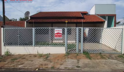 Casa com 3 quartos à venda na Rua Presidente Wilson, --, Universitário, Londrina por R$ 650.000
