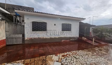 Casa com 3 quartos à venda na Tiyome Kawabata, --, Itapoã, Londrina por R$ 250.000