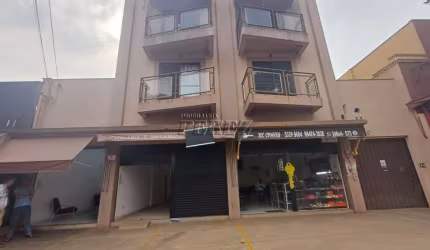 Ponto comercial para alugar na Rua São Vicente, --, Centro, Londrina por R$ 1.800
