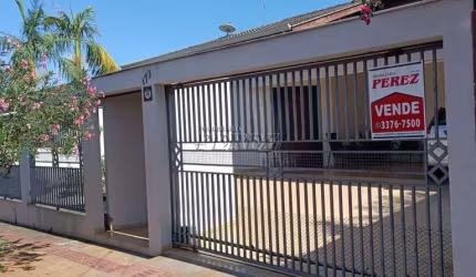 Casa com 3 quartos à venda na Rua Andrelina Patrícia de Carvalho, --, Jardim Acapulco, Londrina por R$ 690.000