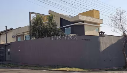 Casa com 3 quartos à venda na Júlio Bianchi, --, Jardim Vale do Cedro, Londrina por R$ 585.000