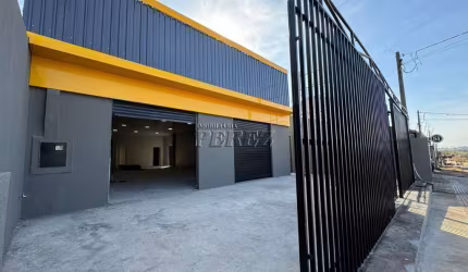Barracão / Galpão / Depósito à venda na Potiguares, --, Vila Ziober, Londrina por R$ 730.000