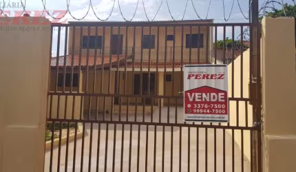 Casa com 3 quartos à venda na AURELIO PAGLIA, --, Jardim Planalto, Londrina por R$ 320.000