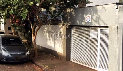 Casa comercial para alugar na Moreira Cabral, --, Jardim Londrilar, Londrina por R$ 3.600