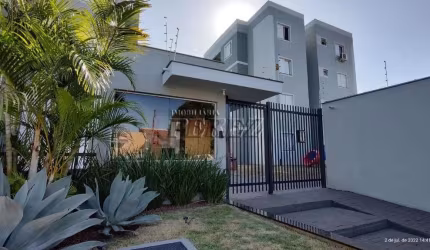 Apartamento com 2 quartos à venda na Maria José Vieira da Silva, --, Residencial Verona, Londrina por R$ 215.000