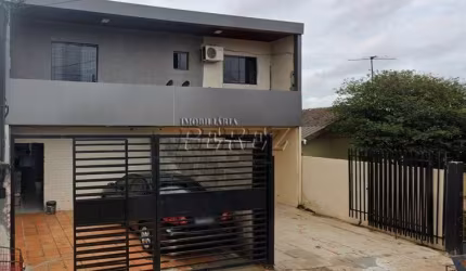 Casa com 3 quartos para alugar na Álvaro Ferreira Luz, --, Cinco Conjuntos, Londrina por R$ 2.800