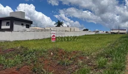 Terreno à venda na Pedro Viriato Parigot de Souza S/n, --, Loteamento Morada das Flores, Cambé por R$ 370.000