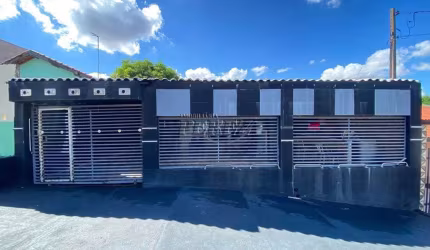 Casa com 2 quartos à venda na Almenio Correia Lemos Neto, --, Conjunto Habitacional Mister Thomas, Londrina por R$ 260.000