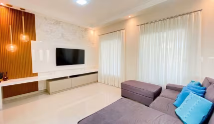 Casa com 3 quartos à venda na Monções, --, Vila Larsen 1, Londrina por R$ 890.000