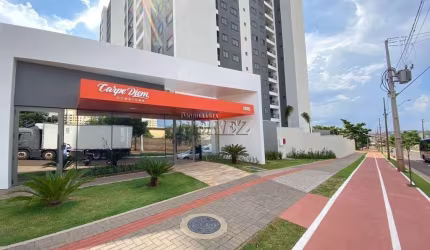 Apartamento com 3 quartos para alugar na Rua Santa Terezinha, --, Vila Santa Terezinha, Londrina por R$ 2.800