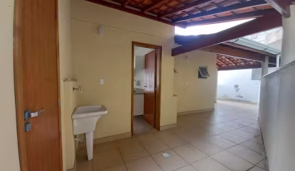 Apartamento à venda no bairro São Mateus, em Juiz de Fora - MG