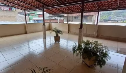 Casa à venda no bairro Progresso, em Juiz de Fora - MG
