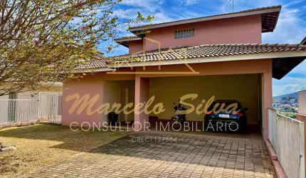 Belíssima casa para locação no Condomínio Santa Helena III