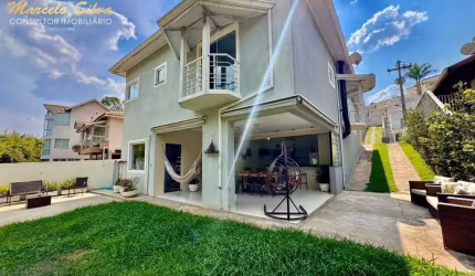 Casa em condomínio fechado com 4 quartos à venda na Rua Bem-te-vi, 98, Residencial Colinas de São Francisco, Bragança Paulista, 450 m2 por R$ 1.690.000