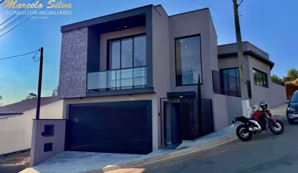 Excelente Casa à venda no Residencial Rotterdam em Bragança Paulista- SP.
