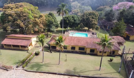SITIO  VARGEM  40.000 m²    PRÓXIMO AO  CENTRO CIDADE