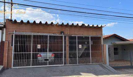 CASA PRÓXIMA AO CENTRO - BRAGANÇA PAULISTA, SP
