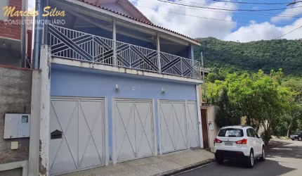 CASA 4 DORMITÓRIOS EM EXTREMA