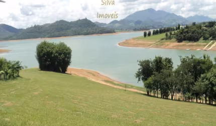 PÉ NA ÁGUA , SÍTIO  COM ACESSO PARA REPRESA  BRAGANÇA PAUISTA