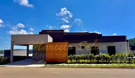Casa nova no condomínio Portal da Serra, Bragança Paulista - SP