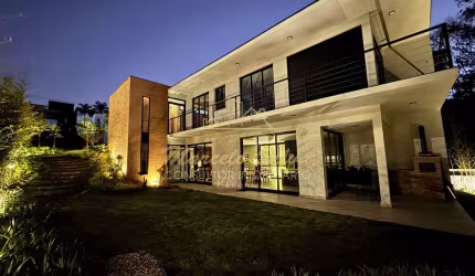 CASA ALTO PADRÃO EM CONDOMÍNIO PORTAL BRAGANÇA
