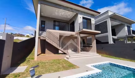 Vende Casa Térrea com Piscina Serras de Atibaia II