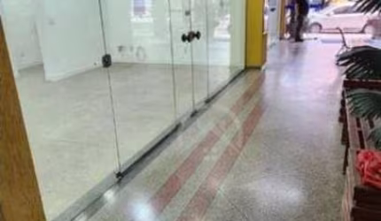 Sala para alugar, 36 m² por R$ 2.100,00/mês - Centro - Atibaia/SP