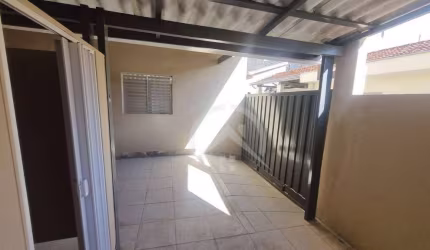 Casa com 3 dormitórios para alugar, 80 m² por R$ 2.788/mês - Centro - Atibaia/SP